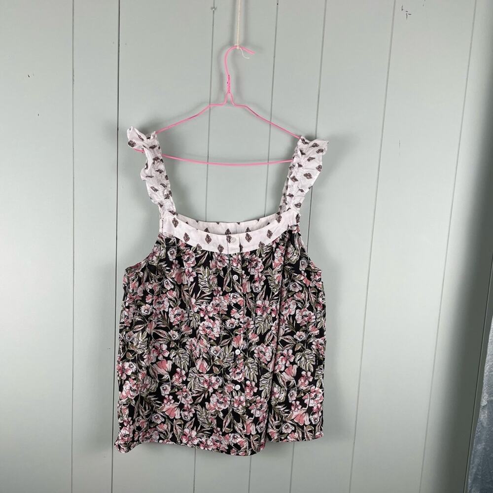 Angels floral flutter sleeve square neck top